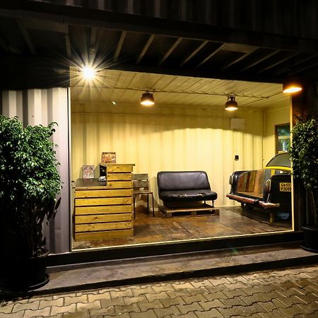Beach Box Hotel Baga Gosavvy Collection Zewnętrze zdjęcie